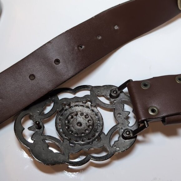 Xcetera Womens Western Belt Carved Brass Buckle Rhinestone Brown Faux Leather - Picture 7 of 9